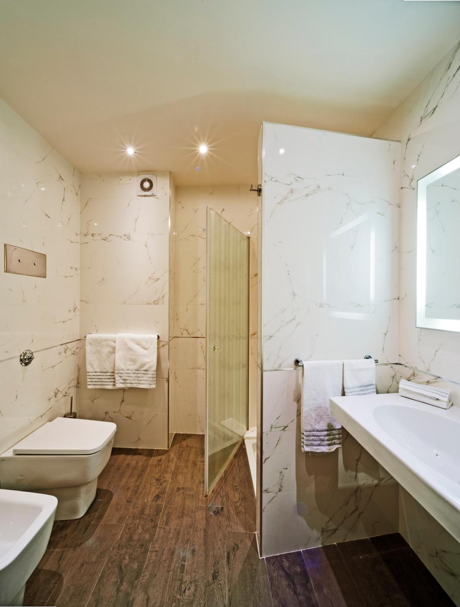 Economy Single Room